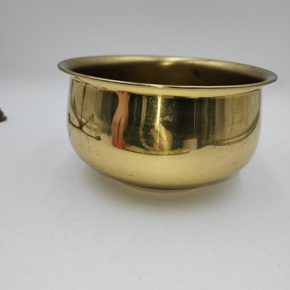 Vintage Bristol shiny Solid brass bowl planter Pot 4" x 8" diameter USA